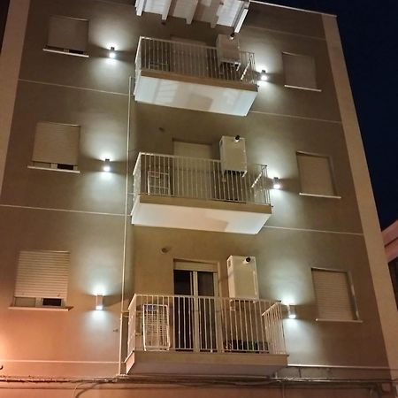 Casa Vacanze De Nittis Barletta Ngoại thất bức ảnh