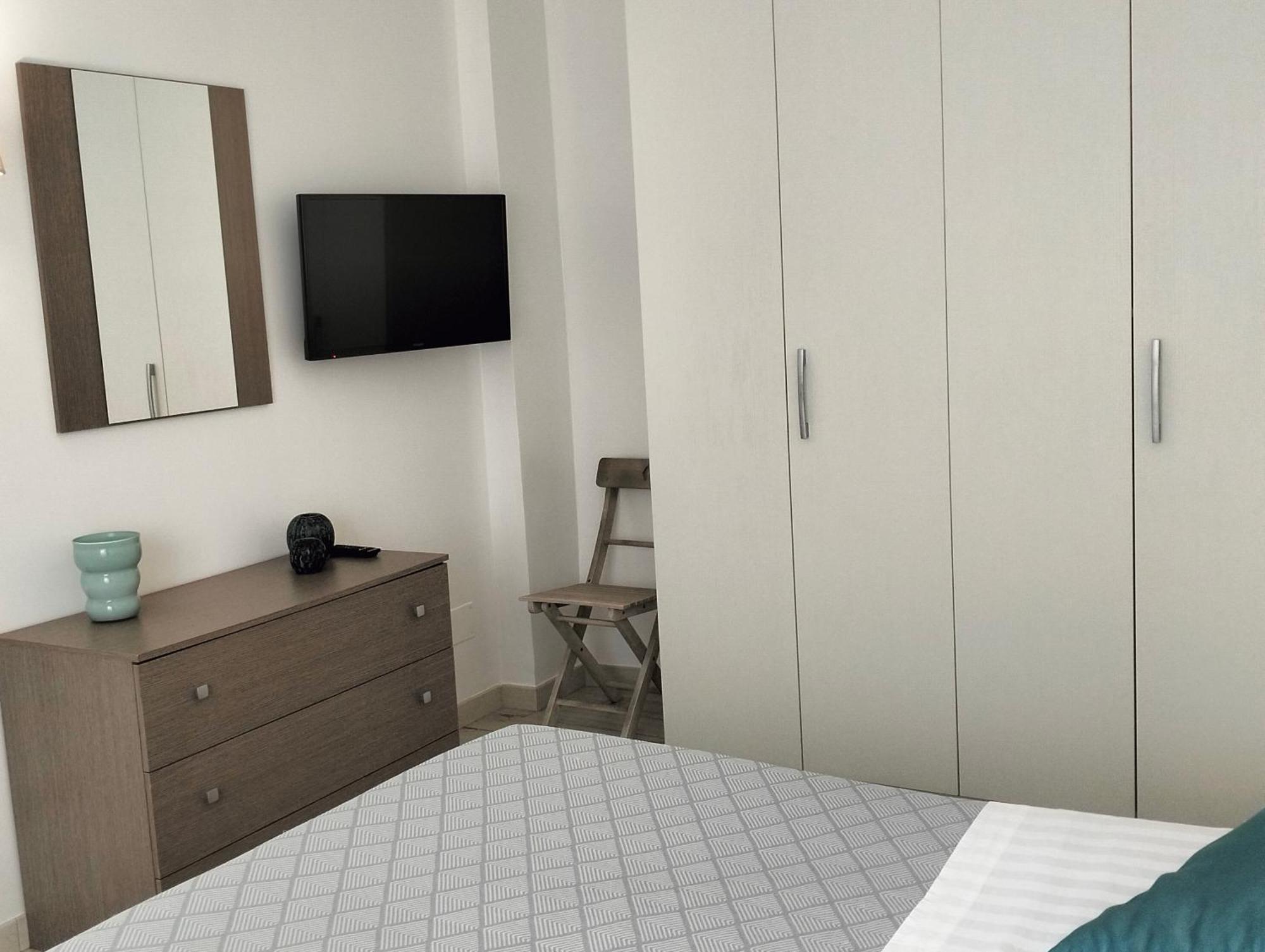 Casa Vacanze De Nittis Barletta Ngoại thất bức ảnh