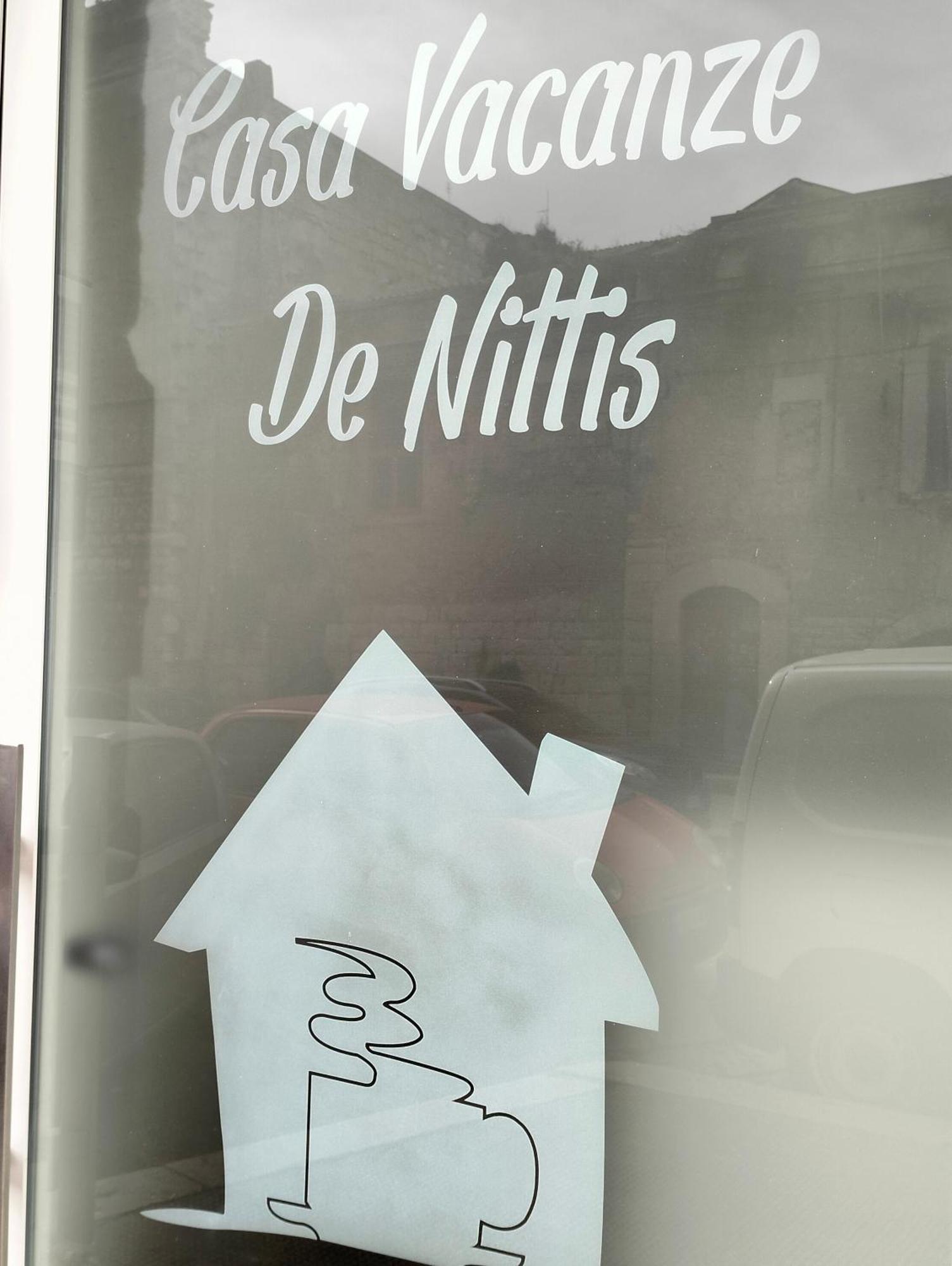 Casa Vacanze De Nittis Barletta Ngoại thất bức ảnh
